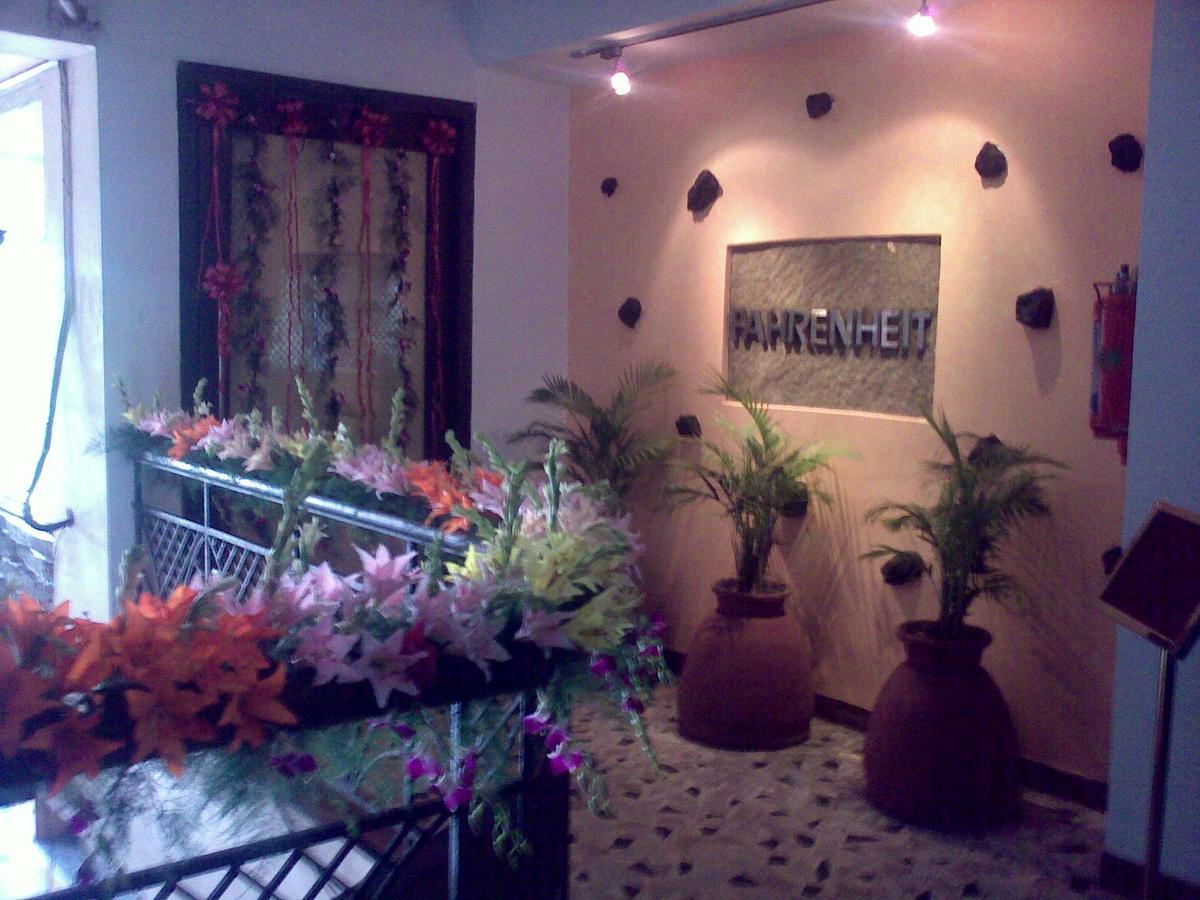 The Seventeen Degrees Hotel Dhanbād Exterior photo