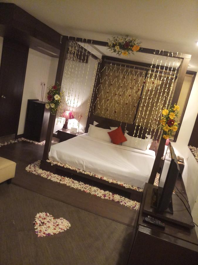 The Seventeen Degrees Hotel Dhanbād Exterior photo